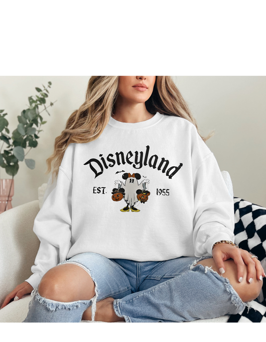 Dsneylnd Minnie White Crewneck